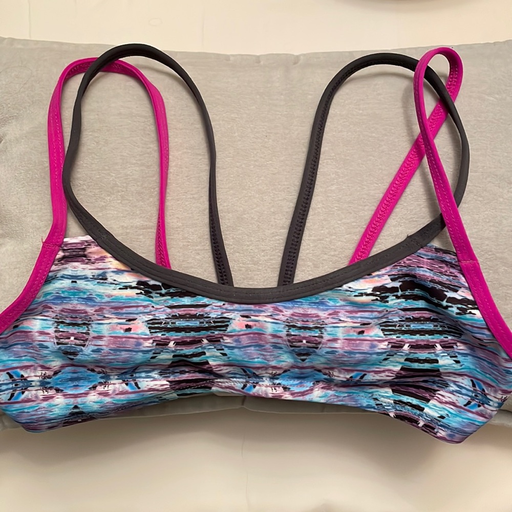 Jolyn Top Size M